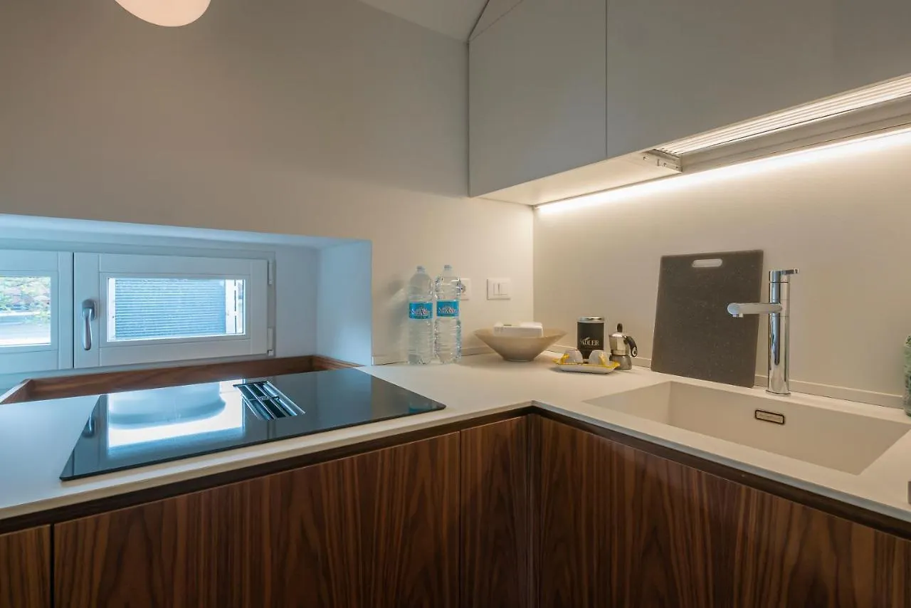 Luxury Apartment Near Arco Della Pace Guerrazzi 9 밀라노