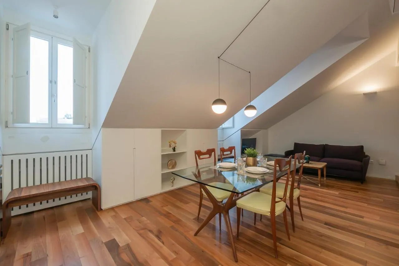 Luxury Apartment Near Arco Della Pace Guerrazzi 9 밀라노