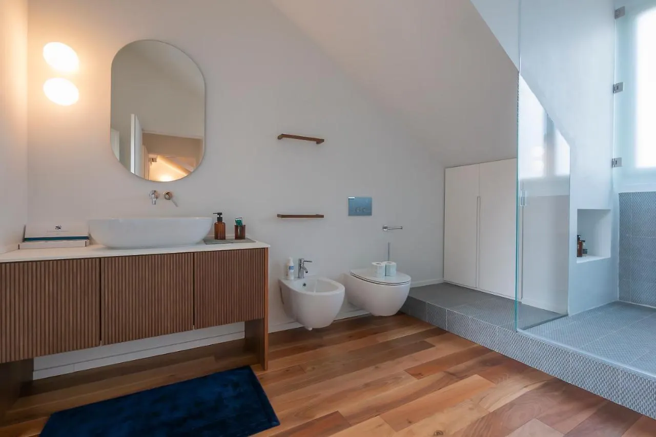 Luxury Apartment Near Arco Della Pace Guerrazzi 9 밀라노 0*,  이탈리아