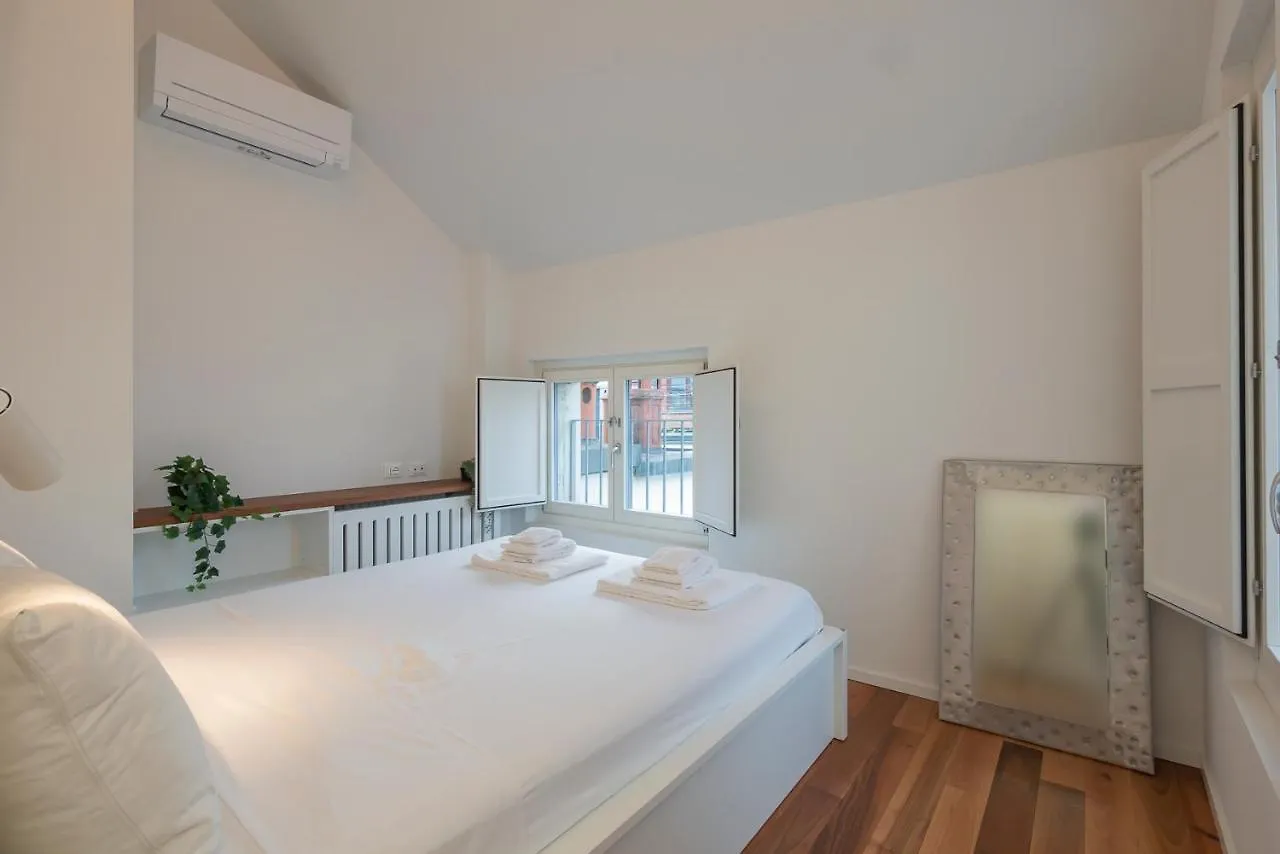 Luxury Apartment Near Arco Della Pace Guerrazzi 9 Milano