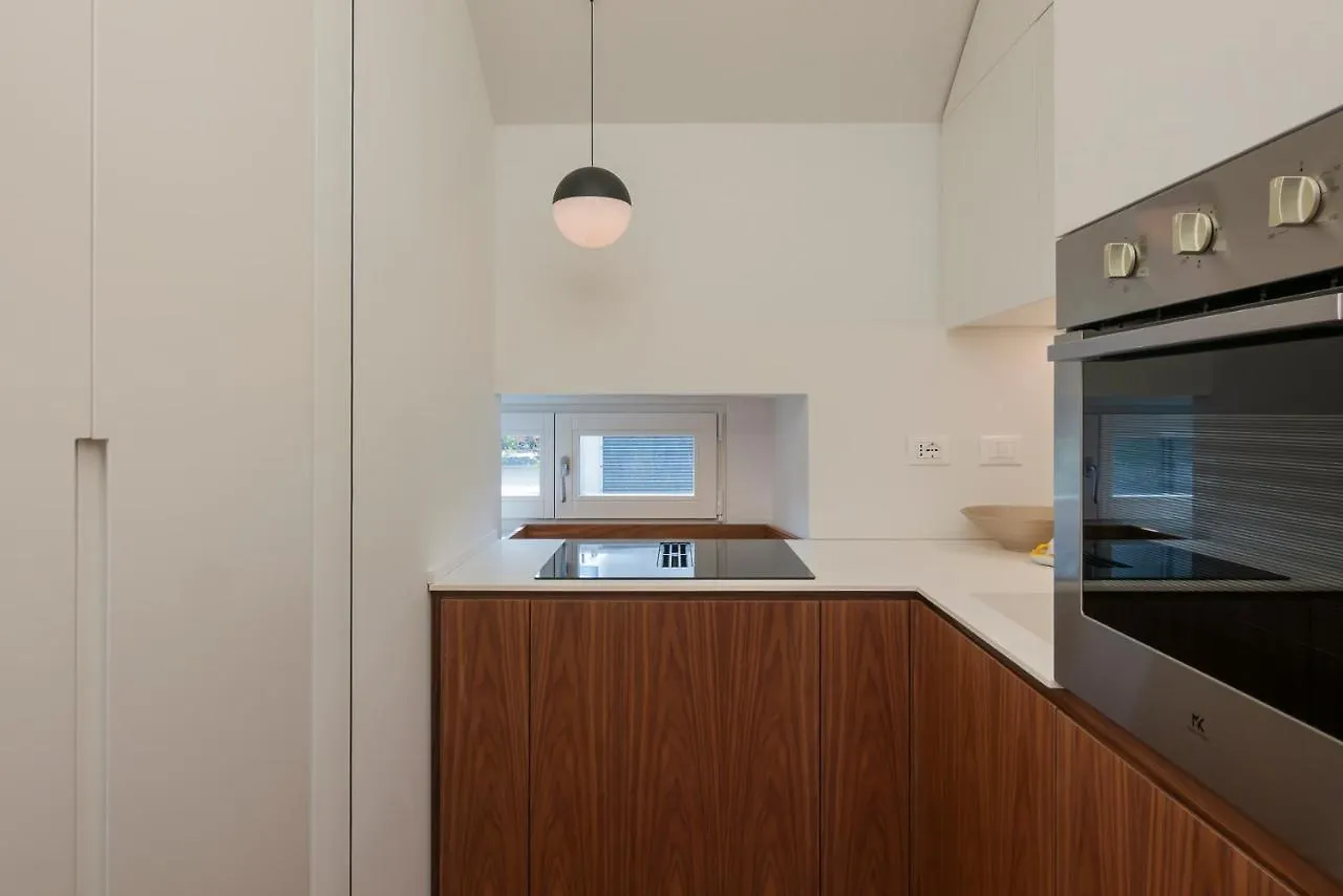 Luxury Apartment Near Arco Della Pace Guerrazzi 9 Milano