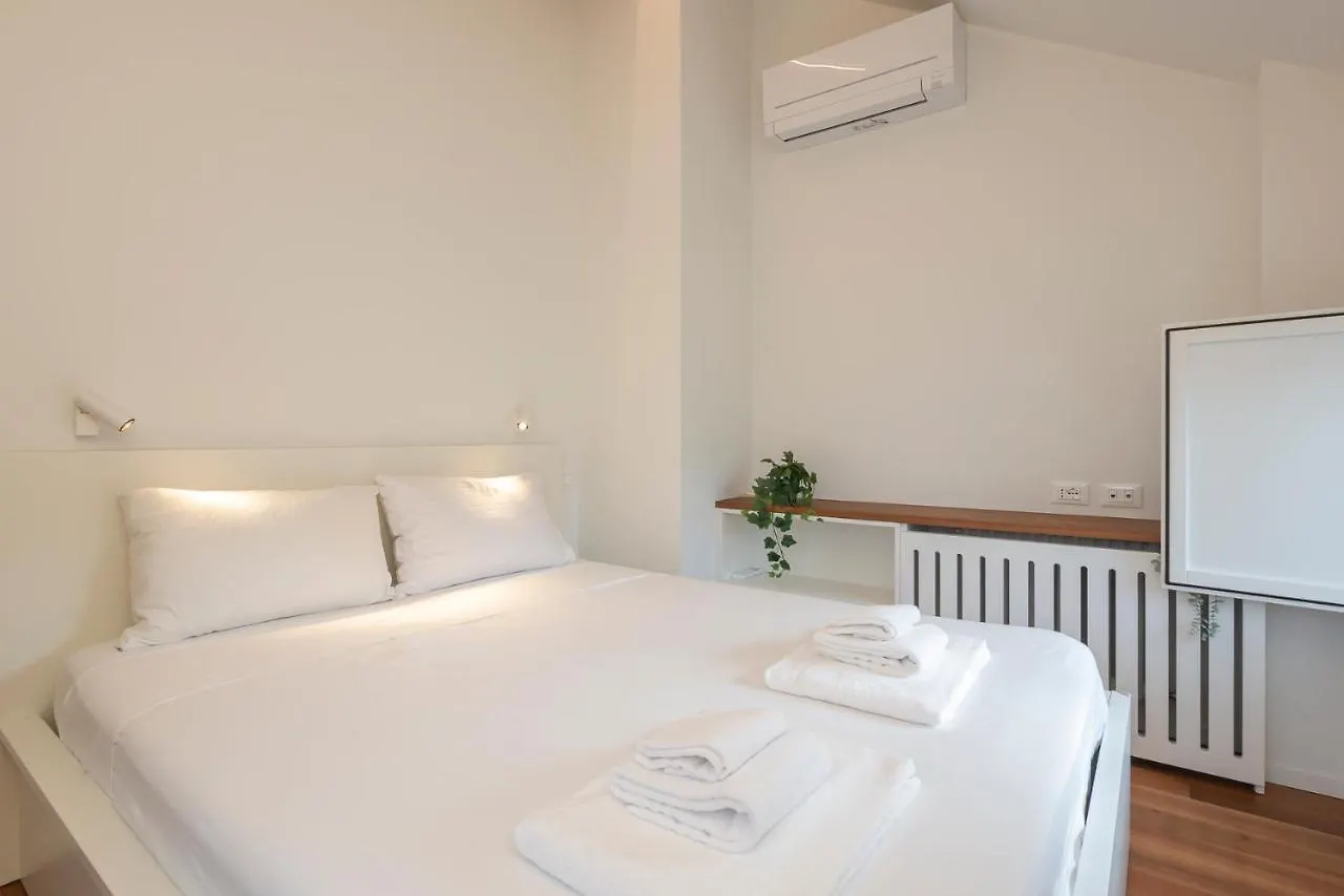 Luxury Apartment Near Arco Della Pace Guerrazzi 9 Milano